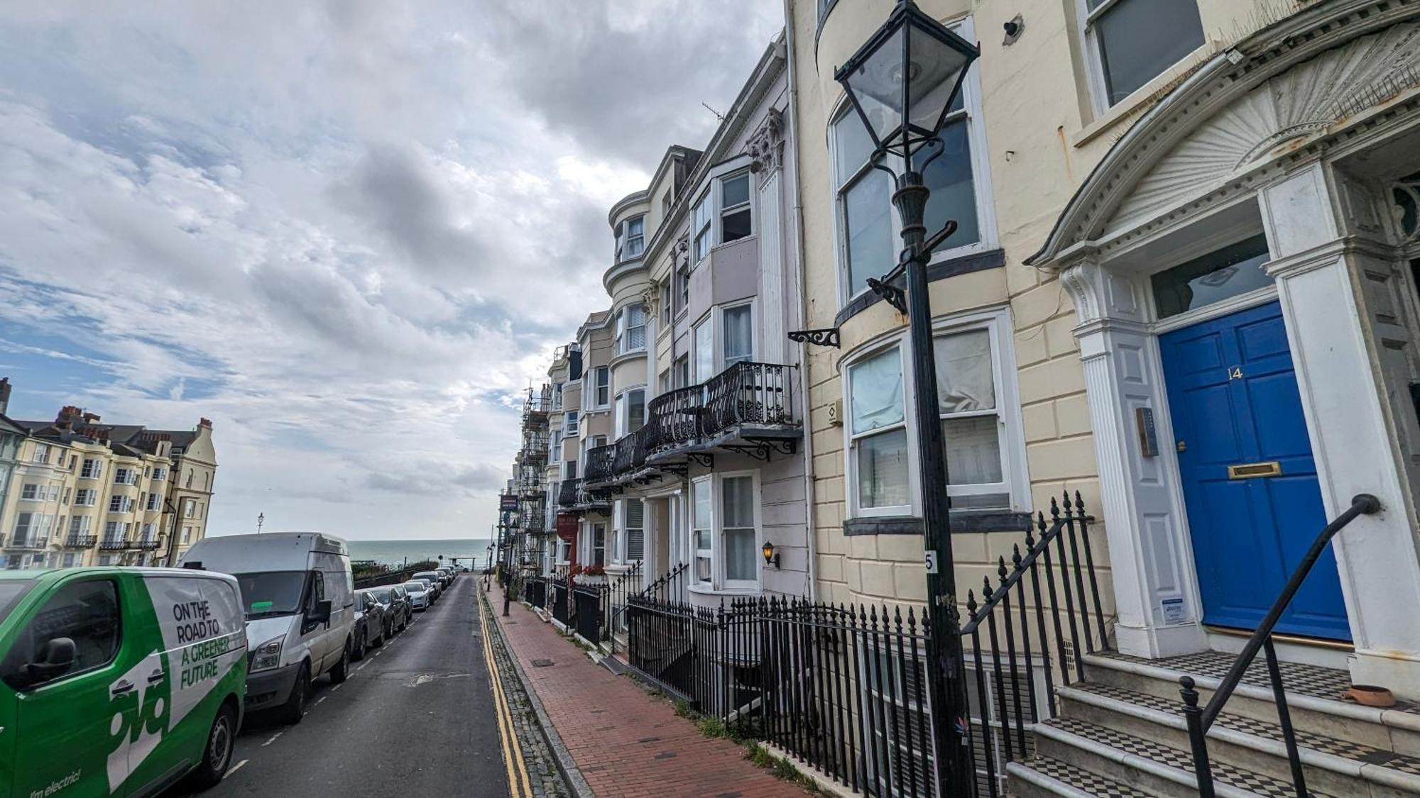 New Steine Apartment - Sea View - By Brighton Holiday Lets Dış mekan fotoğraf